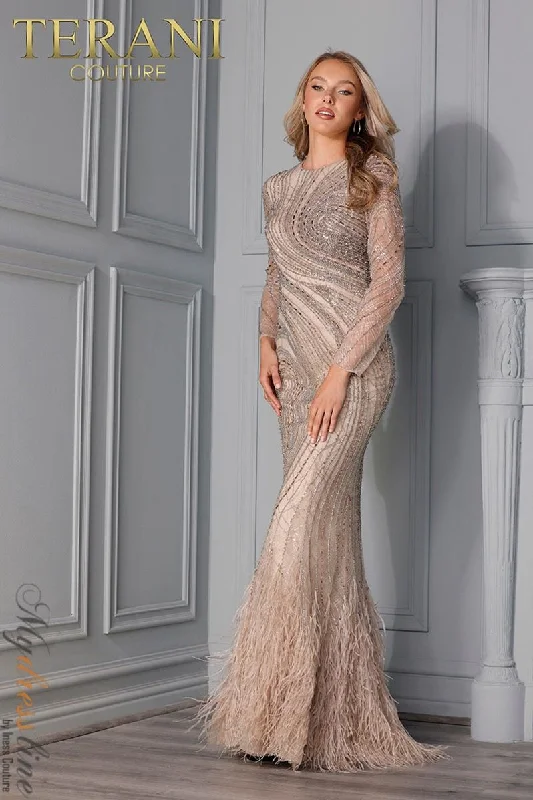 Long - train formal dresses in chiffon for a dramatic prom entranceTerani Couture 2215GL0107 Long - train formal dresses in chiffon for a dramatic prom entranceTerani Couture 2215GL0107
