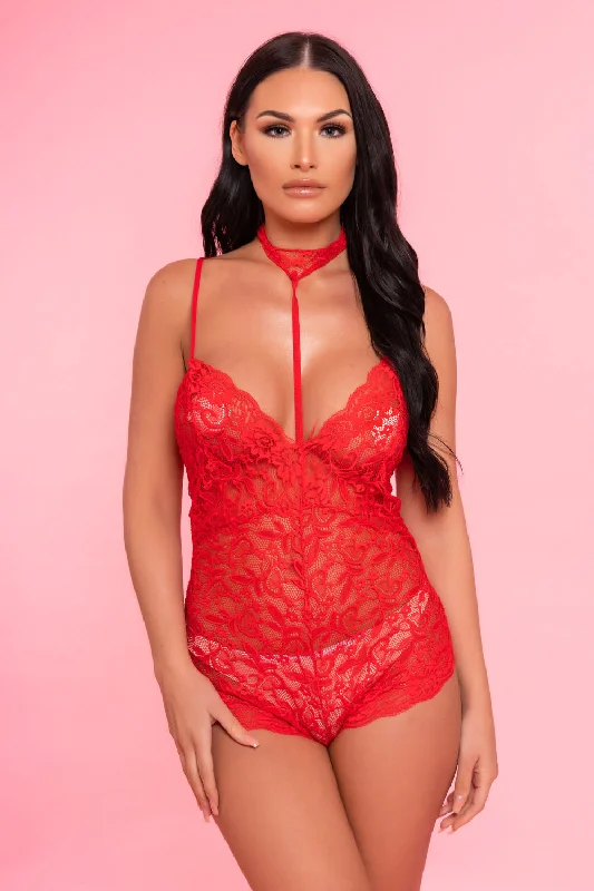 Metallic Bodysuits for a Glitzy and Glamorous Night OutRed Lace
