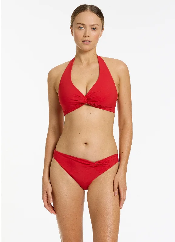 Sports bikini for high - intensity water activities like surfingTwist Front Hipster Bikini Bottom - Rosso Sports bikini for high - intensity water activities like surfingTwist Front Hipster Bikini Bottom - Rosso