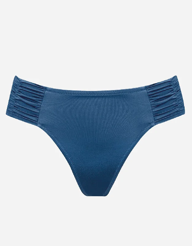 Floral - printed bikini for a feminine and colorful beach vibeViva Energy Ruched Side Bikini Pant - Denim Dose Floral - printed bikini for a feminine and colorful beach vibeViva Energy Ruched Side Bikini Pant - Denim Dose